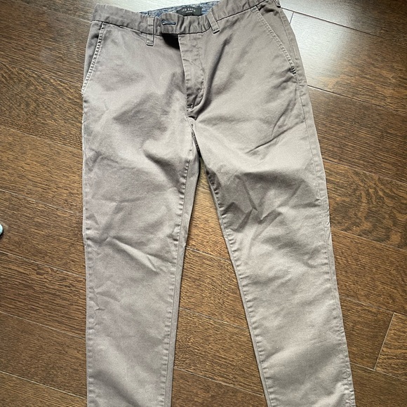 Ted baker slim fit chinos size 30R - Picture 3 of 4